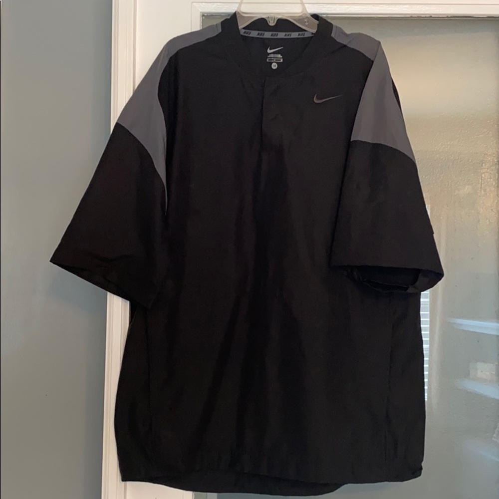 Men’s Nike Dry fit coaching shirt